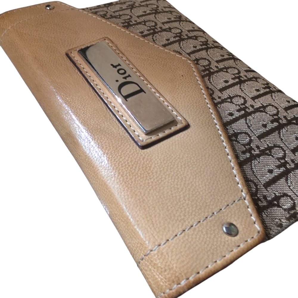Dior Tan and Brown Women's Wallet Canvas Leather Needs Snap Replacement Preloved - Picture 3 of 15